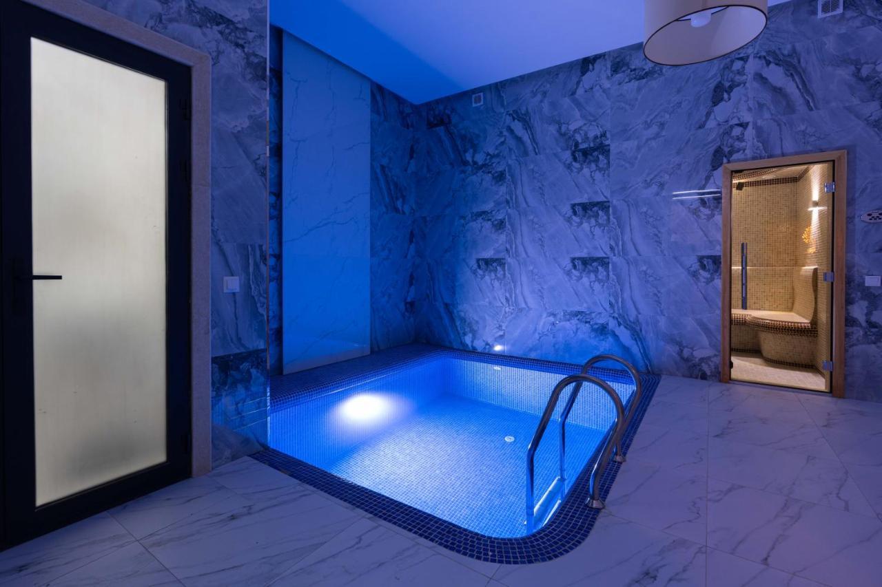 Aqua Hotel Tashkent Ngoại thất bức ảnh