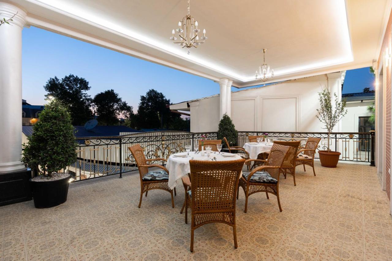 Aqua Hotel Tashkent Ngoại thất bức ảnh