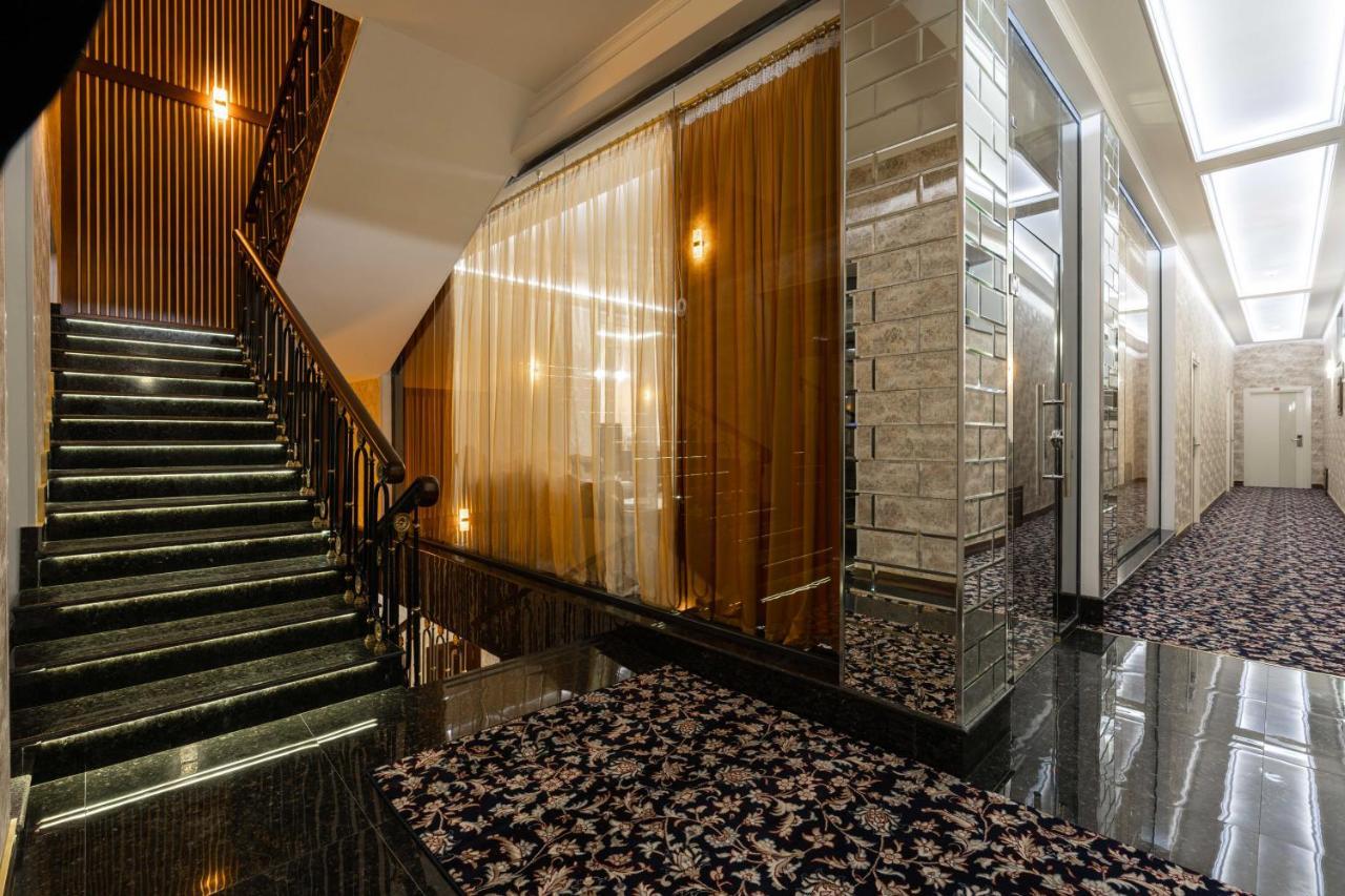 Aqua Hotel Tashkent Ngoại thất bức ảnh